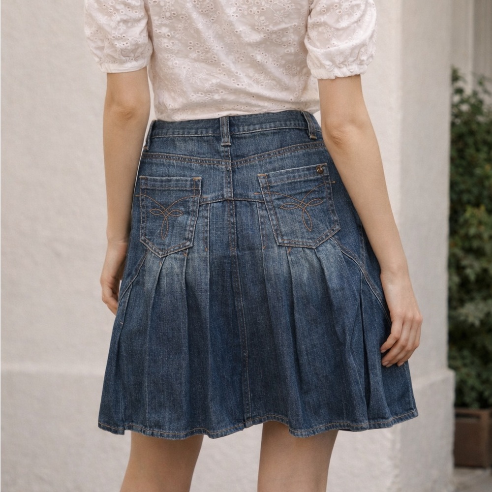 Ted Baker Pleated Jean Skirt with Embroidered Pocket - Picture 2 of 9